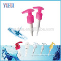 Non spill plastic swith lotion pump for bottles